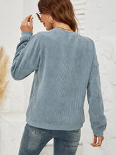 Load image into Gallery viewer, MERRY CHRISTMAS Graphic Sweatshirt