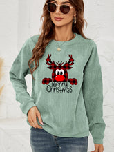 Load image into Gallery viewer, MERRY CHRISTMAS Graphic Sweatshirt