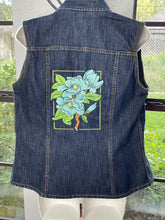 Load image into Gallery viewer, Turquoise Rose Embroidered Vest
